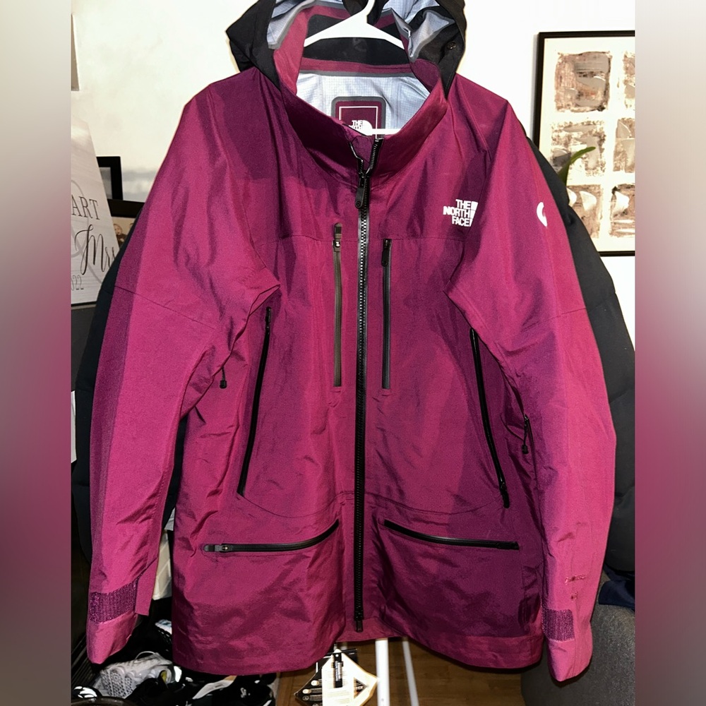 The North Face Women’s Summit Series Tsirku GORE-TEX® Pro Jacket